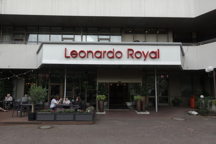 Leonardo Royal entrance